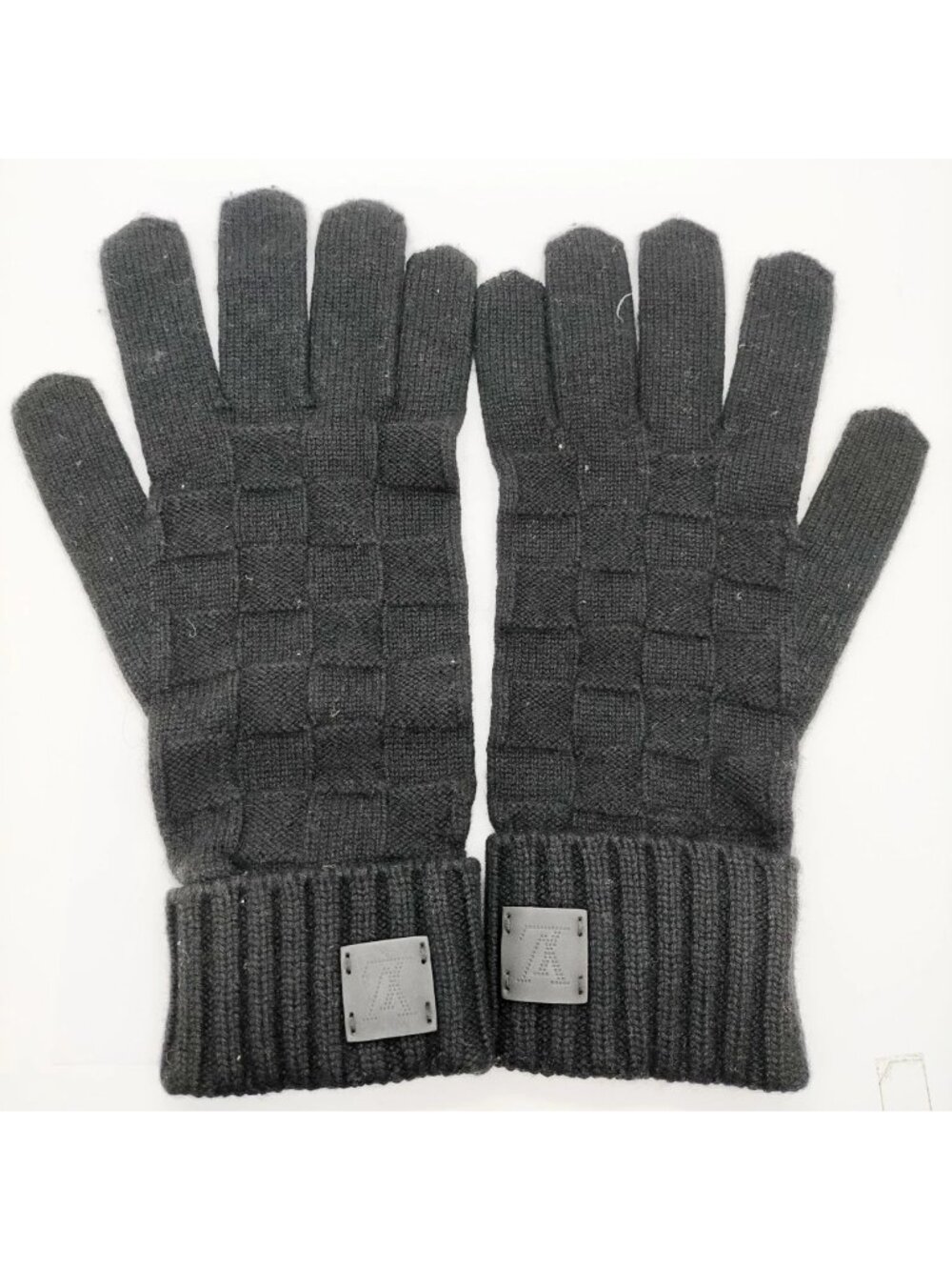 $1195 Authentic LOUIS VUITTON Made in SCOTLAND Womens 100% CASHMERE Black Gloves